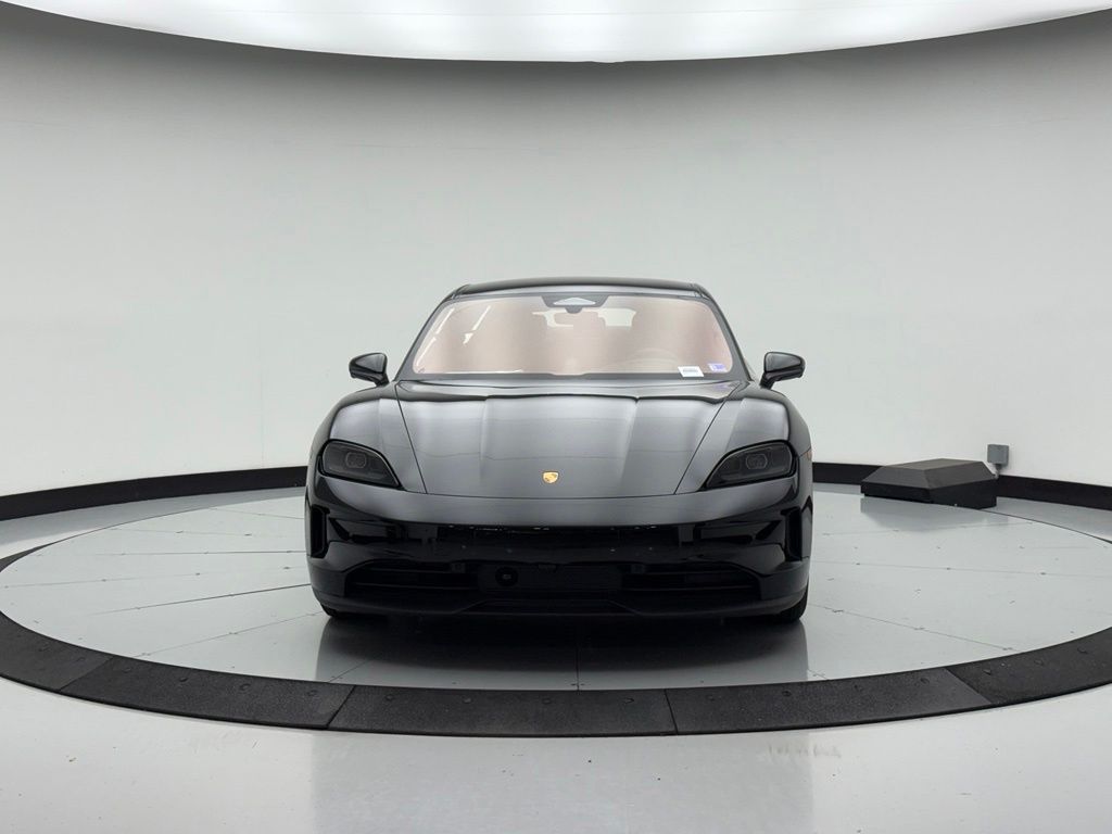 Thumbnail: 2026 Porsche Taycan - 10