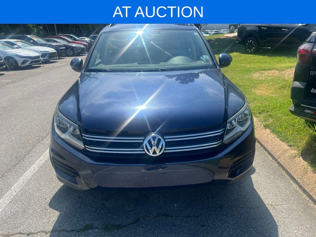 Used 2015 Volkswagen Tiguan SE with VIN WVGAV7AX3FW595406 for sale in Chattanooga, TN