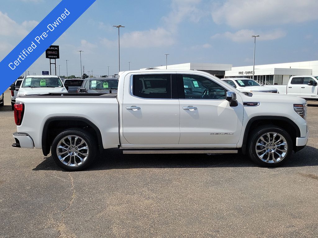 2024 GMC Sierra 1500 Denali - 11