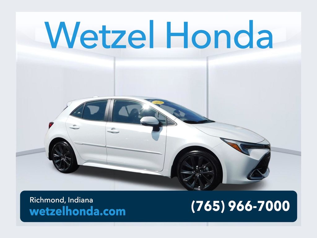 White (Wind Chill Pearl) 2024 Toyota Corolla Hatchback Hatchback Front-Wheel Drive Continuously Variable Transmission
