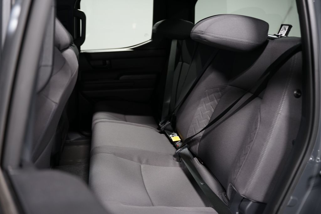 2025 Toyota Tacoma SR5 30