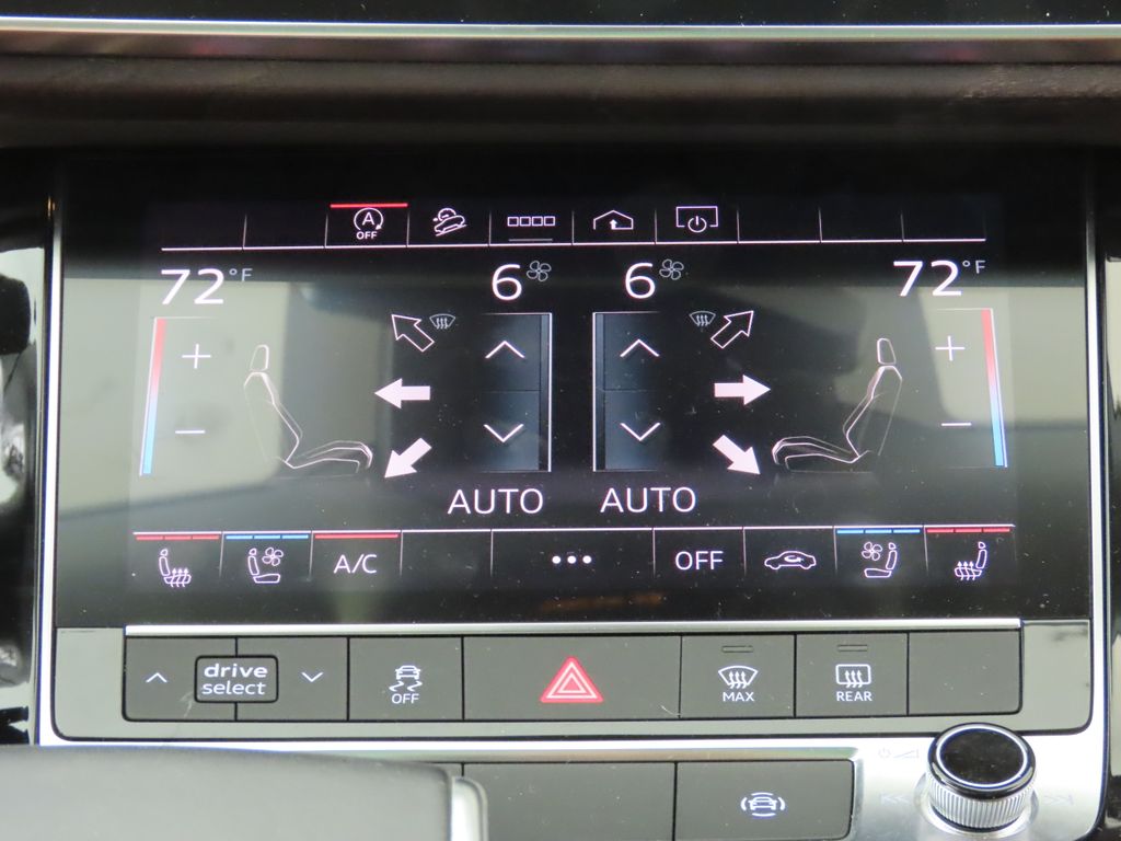 Thumbnail: 2022 Audi Q8 - 21