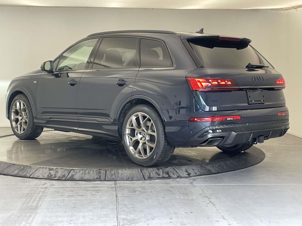 2026 Audi Q7  Blue at Audi Porsche Sewickley