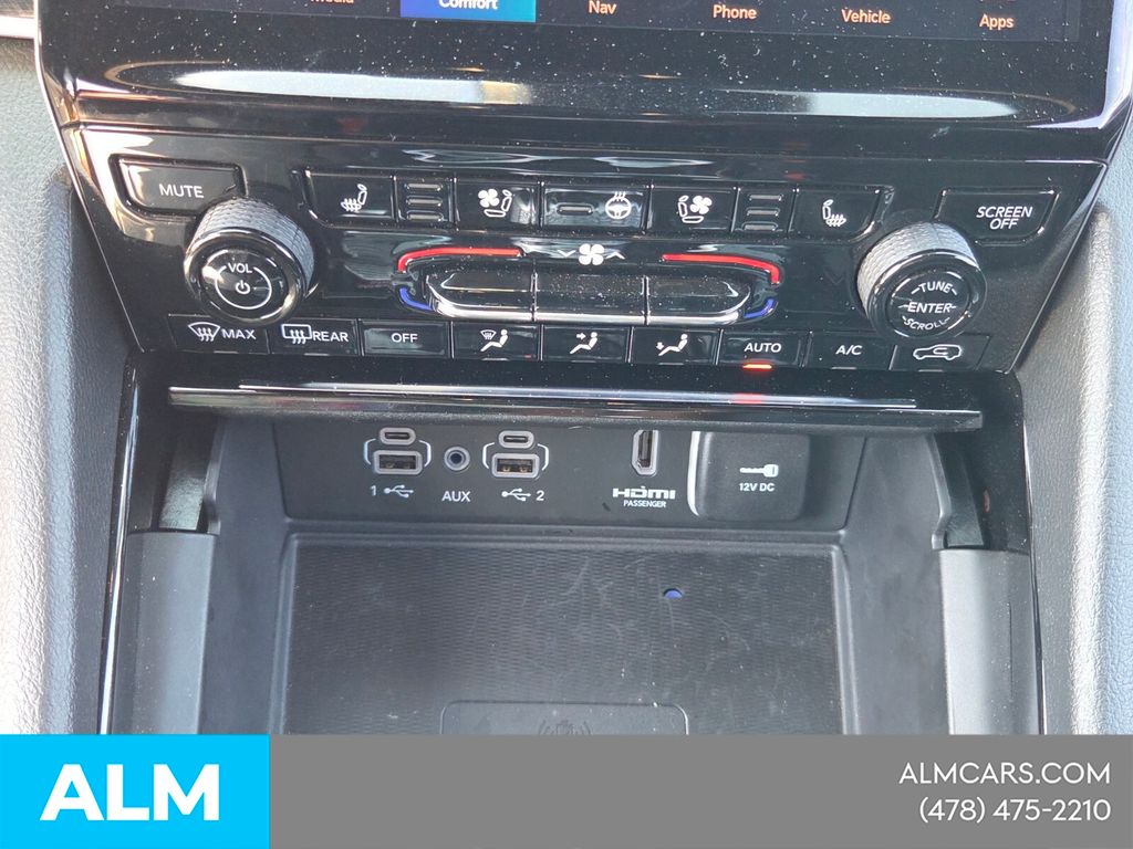 Used 2023 Gray Jeep Trailhawk 4xe image 24