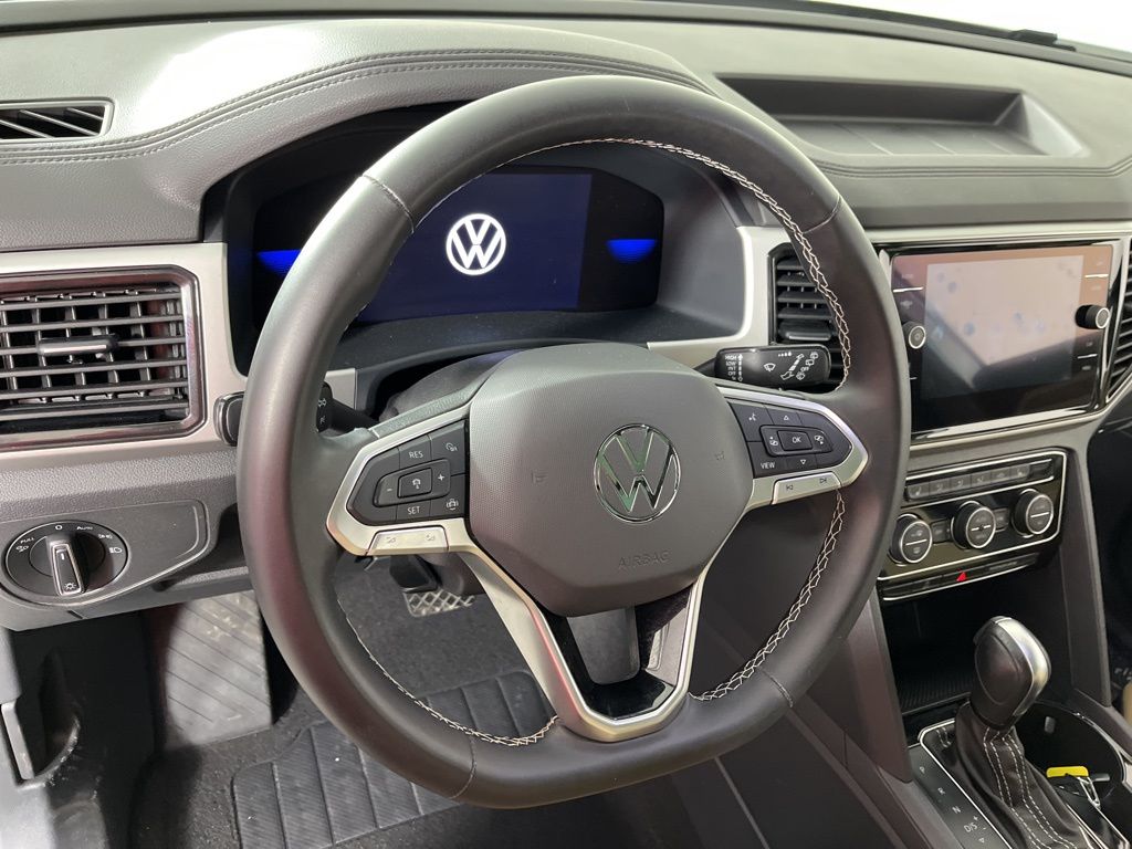 Thumbnail: 2022 Volkswagen Atlas - 26