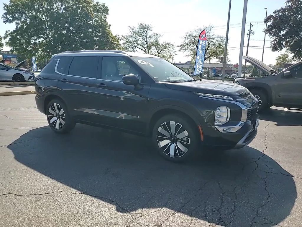 New 2025 Black Mitsubishi Platinum Edition image 8