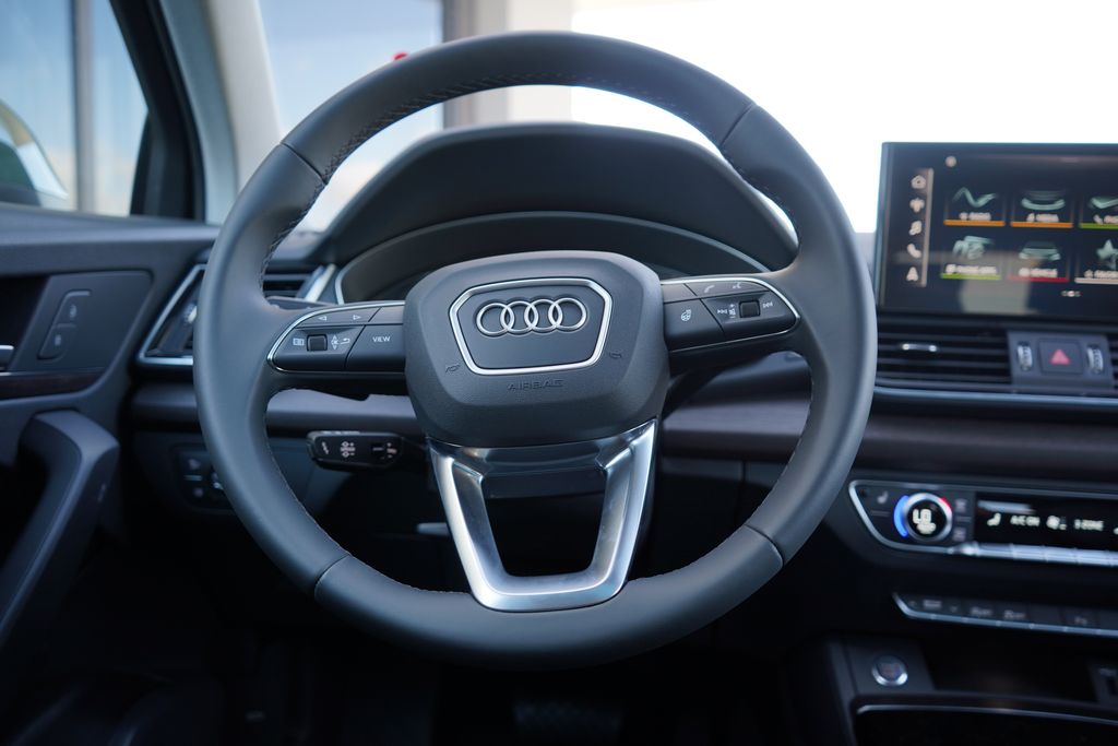 2025 Audi Q5  13