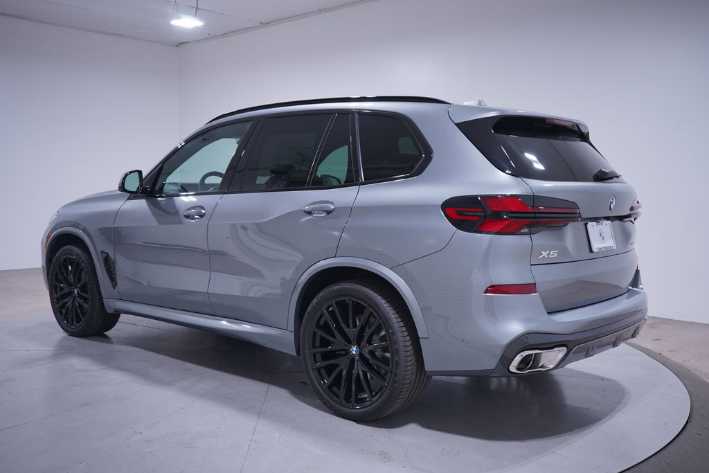 2025 BMW X5 sDrive40i 3