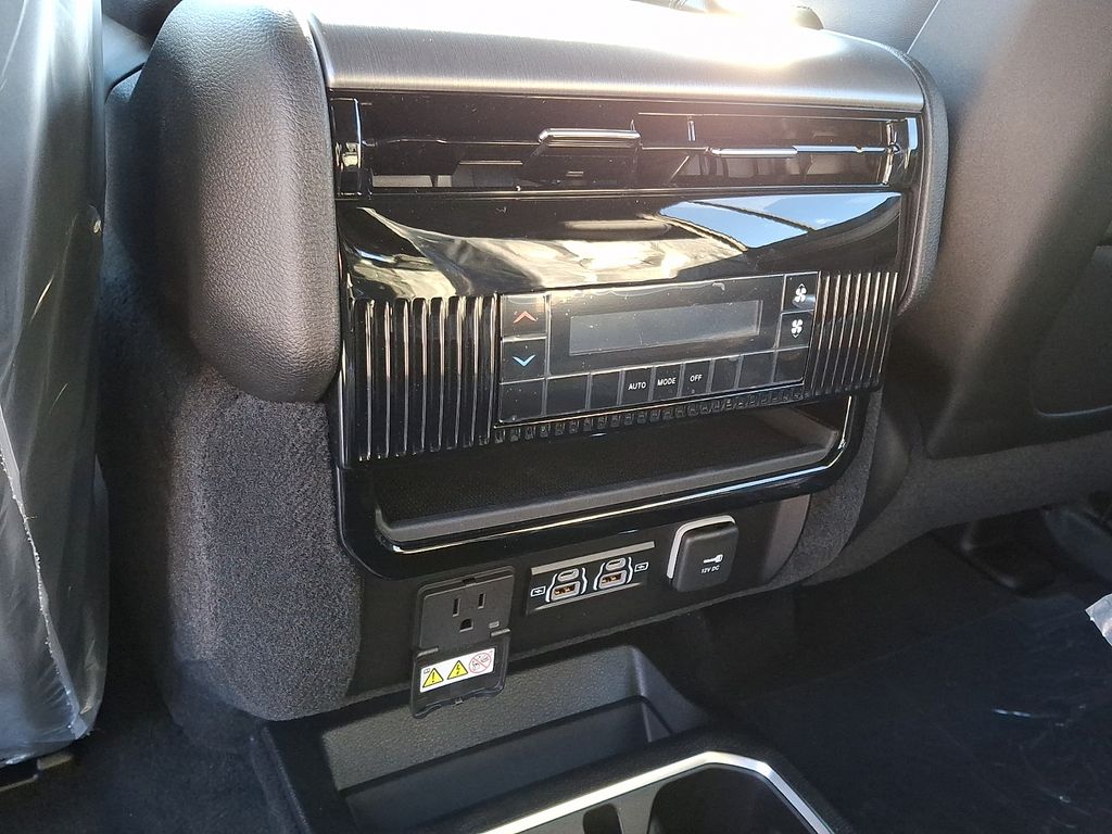 New 2026 Jeep Grand Wagoneer L SUV