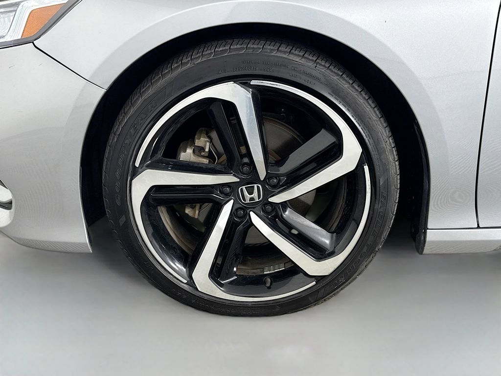 Thumbnail: 2018 Honda Accord - 28