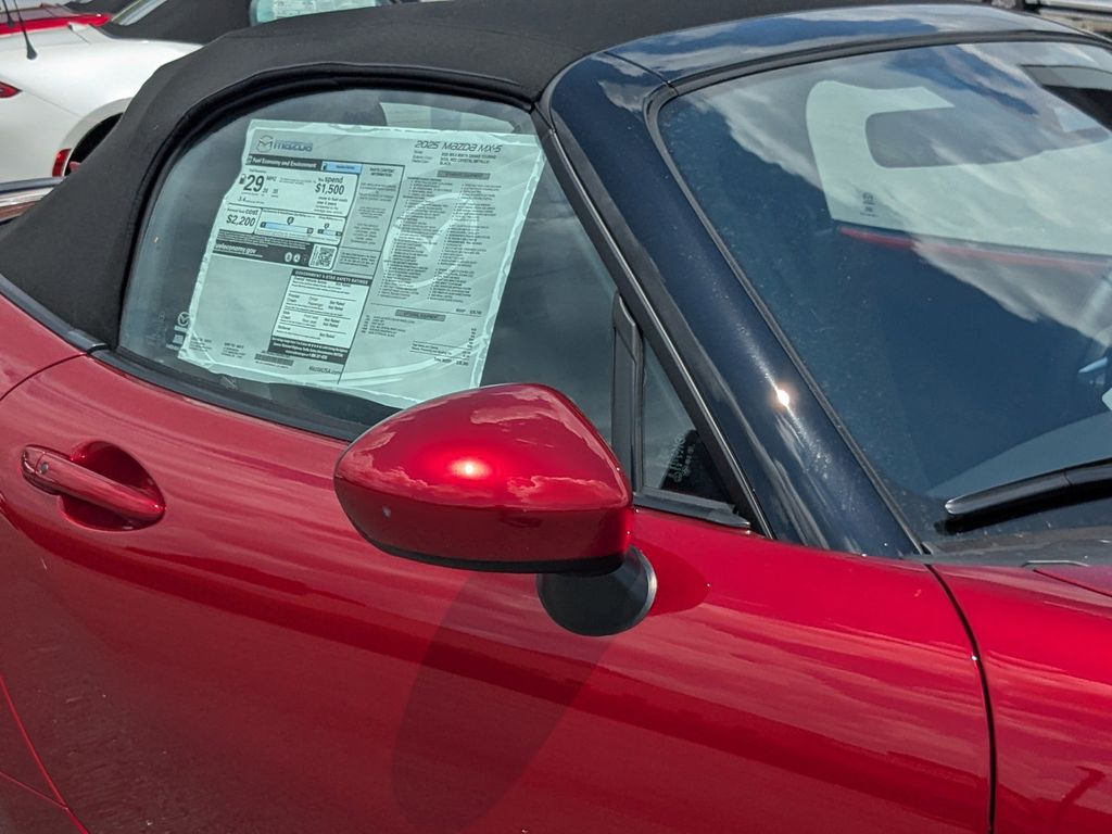 2025 Mazda MX-5 Miata Grand Touring