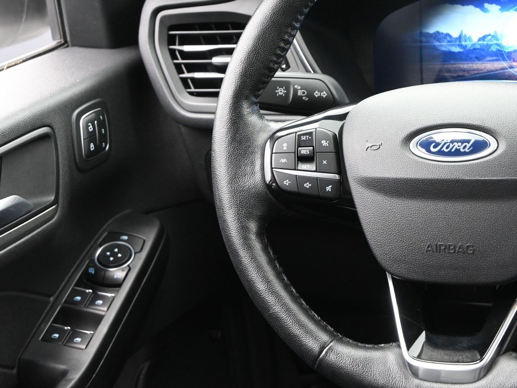 2021 Ford Escape Titanium