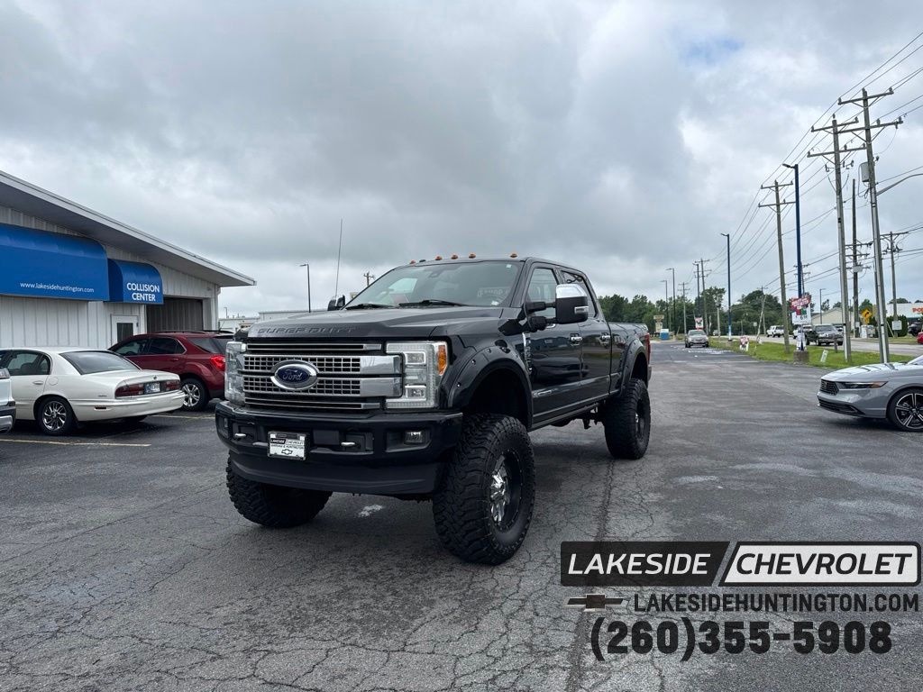 Black 2017 Ford F-250 Super Duty Pickup Truck Four-Wheel Drive 6-Speed Automatic