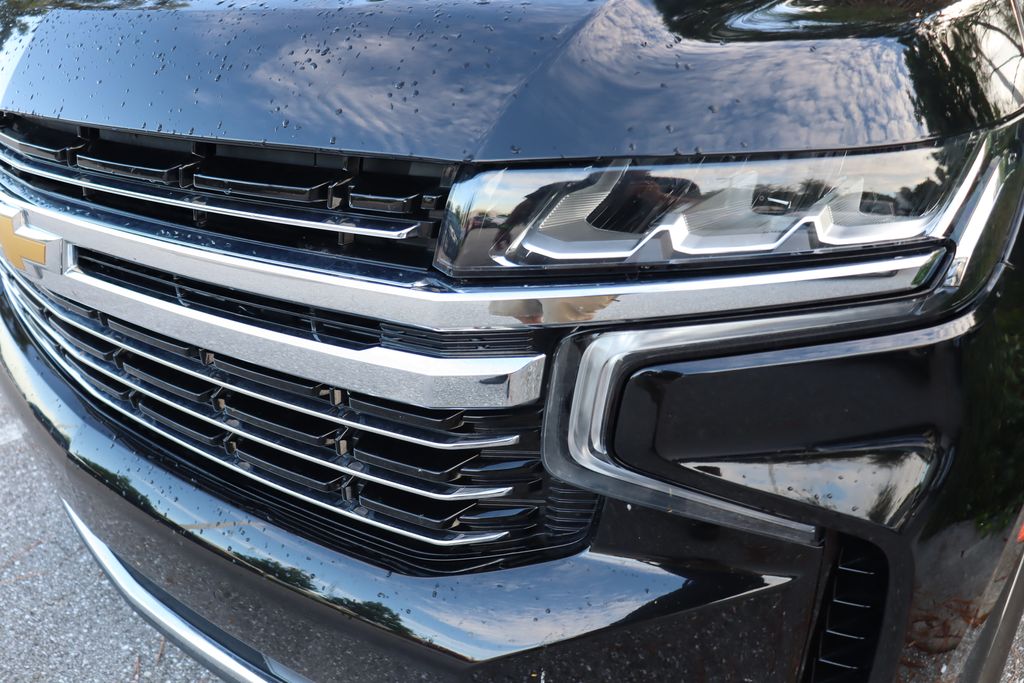 Thumbnail: 2023 Chevrolet Tahoe - 3