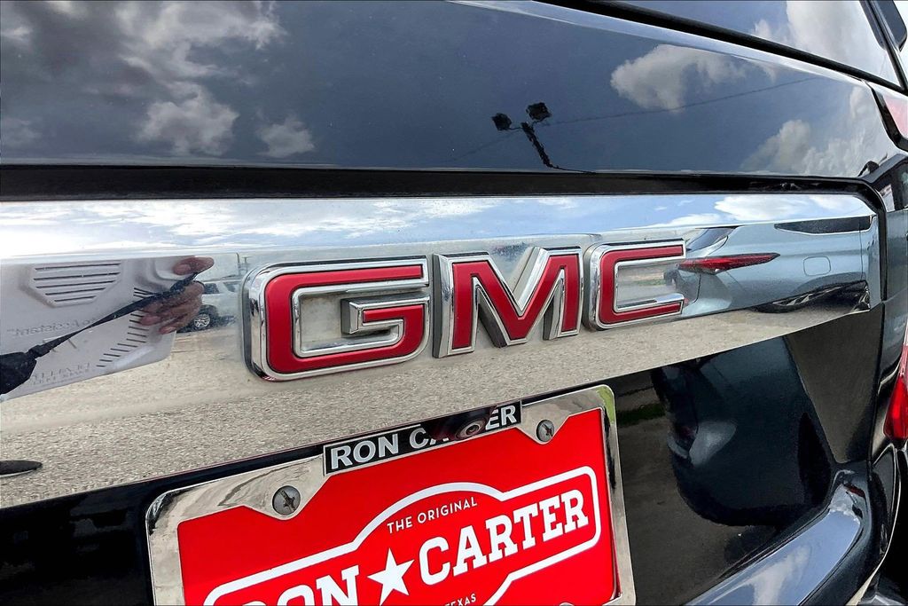 Used 2021 GMC Yukon SLT 4D Sport Utility