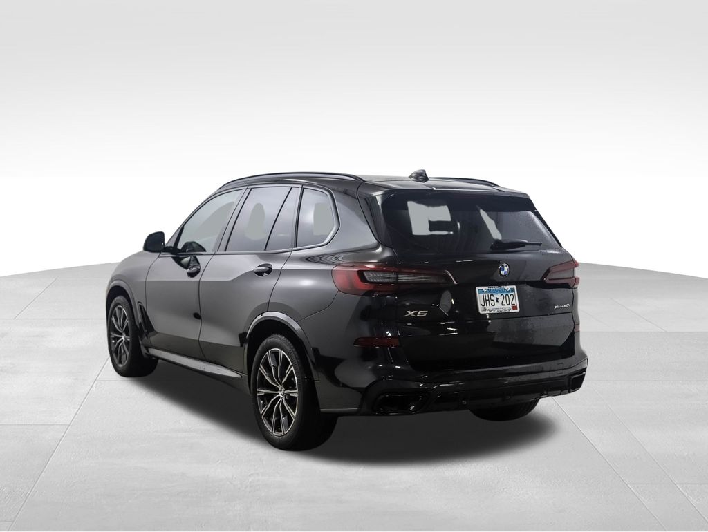 Thumbnail: 2022 BMW X5 - 3
