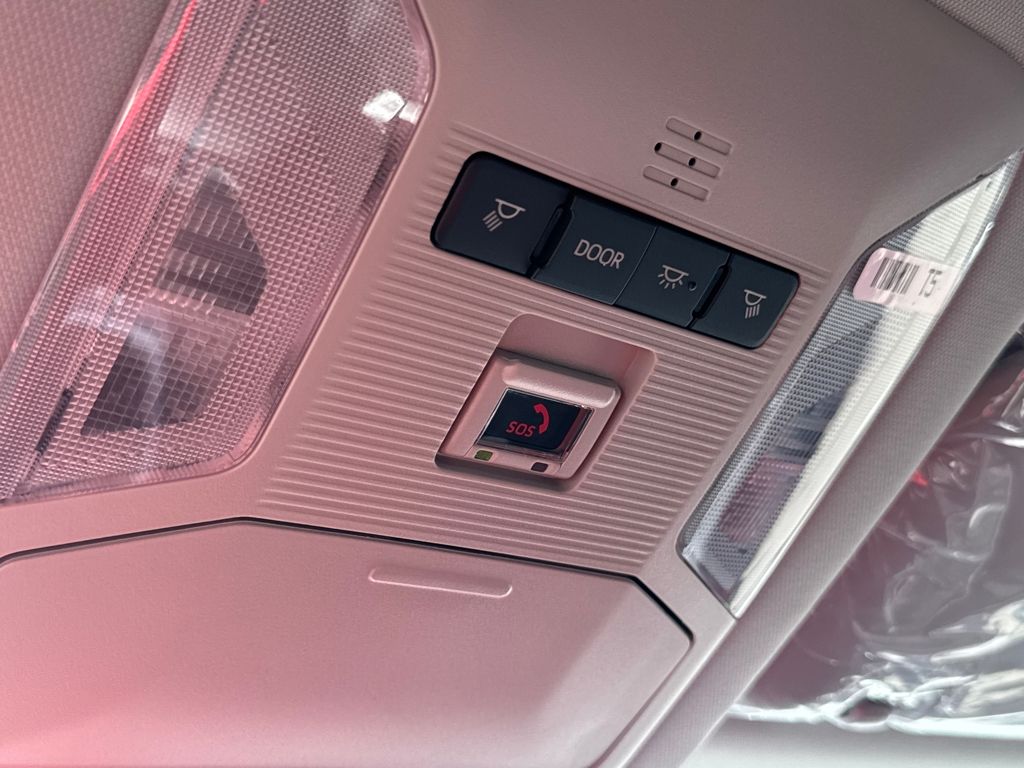 2025 Toyota RAV4 LE photo 20