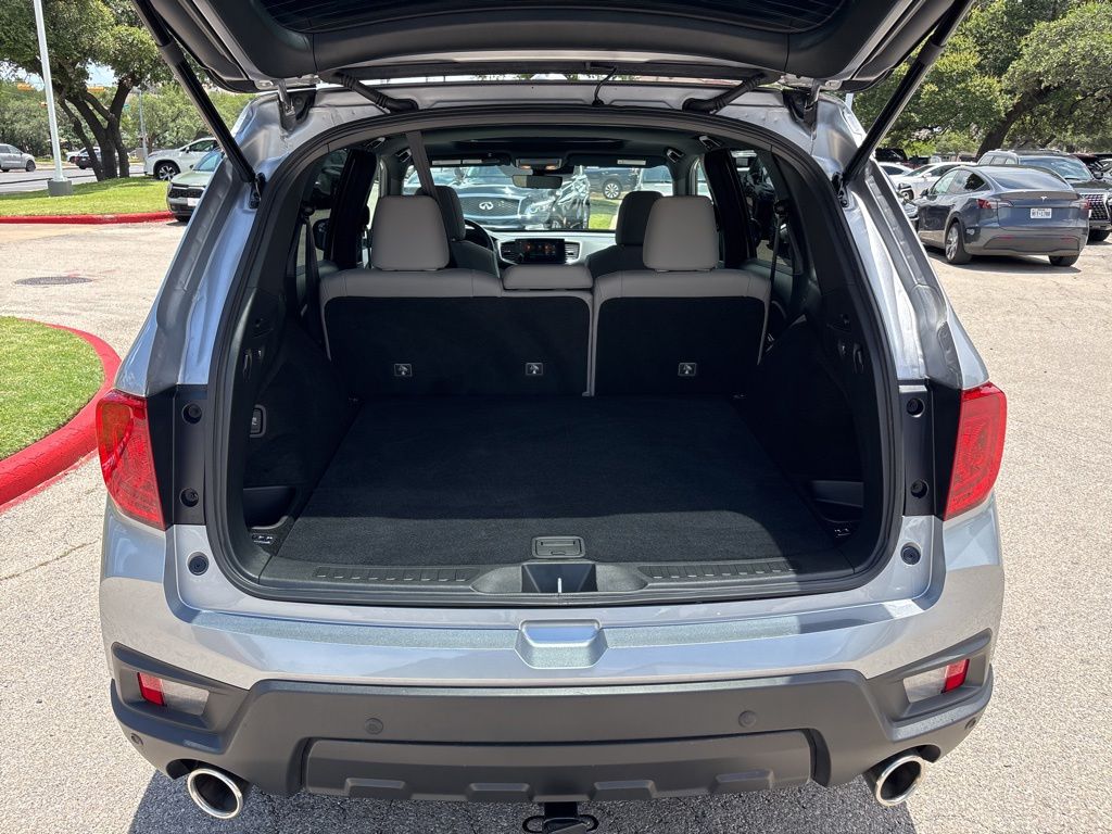 Thumbnail: 2023 Honda Passport - 22