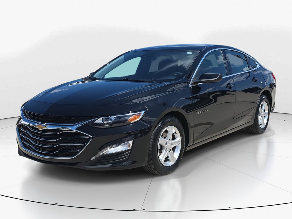 2024 Mosaic Black Metallic Chevrolet Malibu LT FWD Sedan