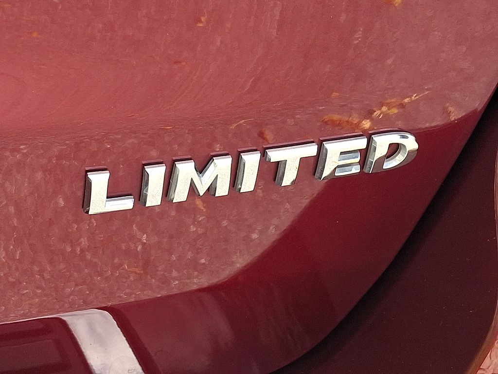 2021 Jeep Grand Cherokee Limited Red at Auto Express Mitsubishi