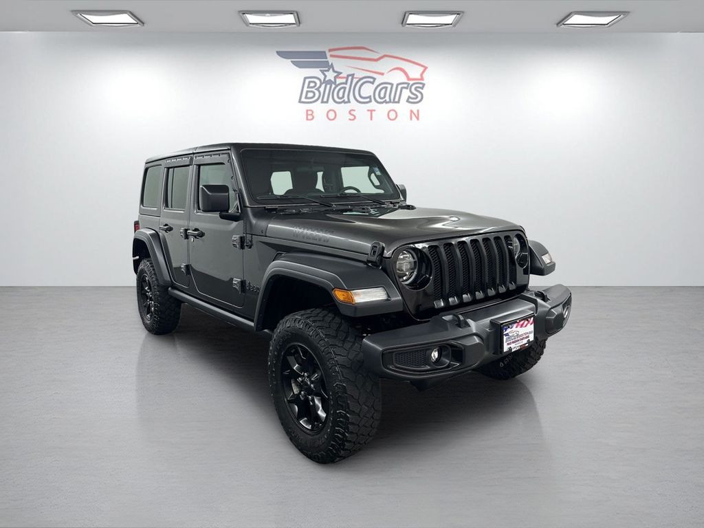 View vehicle photo 3