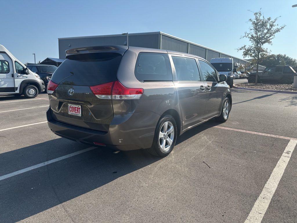 2012 Toyota Sienna  Le In Austin, Texas