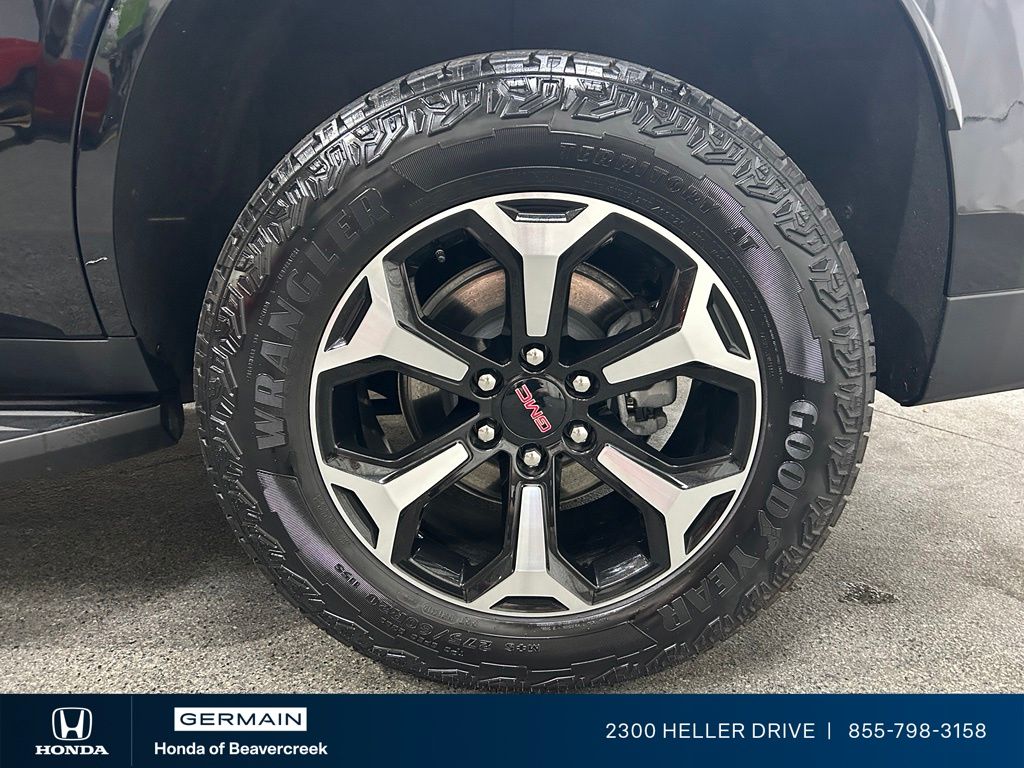 Used 2025 Black GMC AT4 image 14