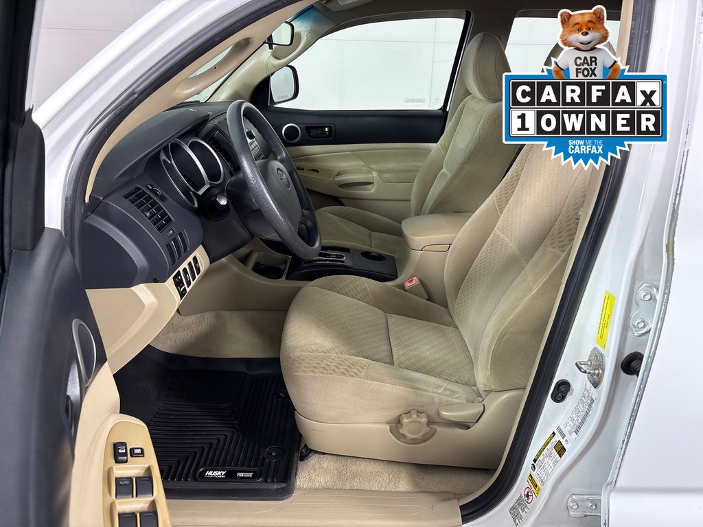 Used 2009  Toyota PreRunner image 22