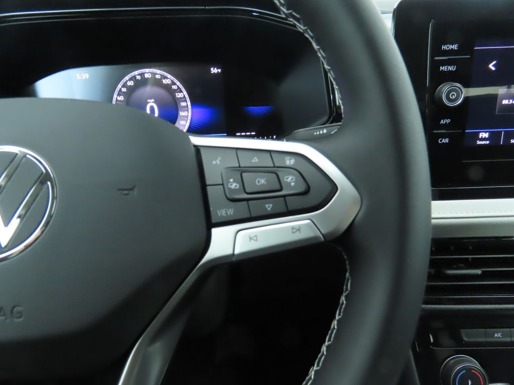 Thumbnail: 2025 Volkswagen Taos - 12