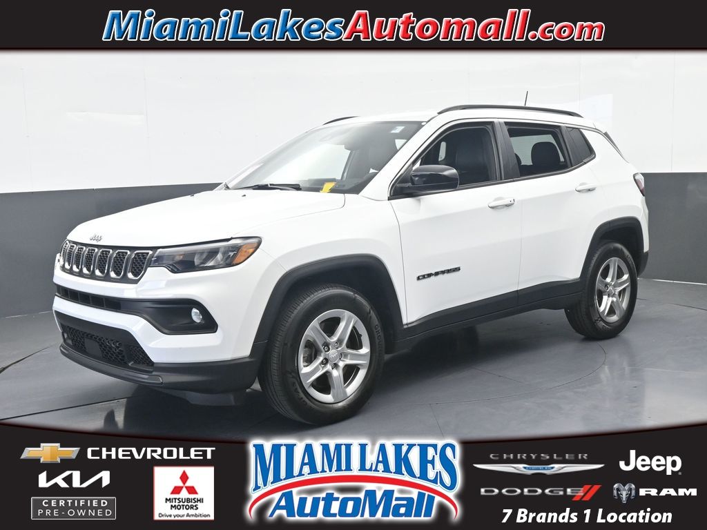 2023 Jeep Compass Latitude 4X4's photo