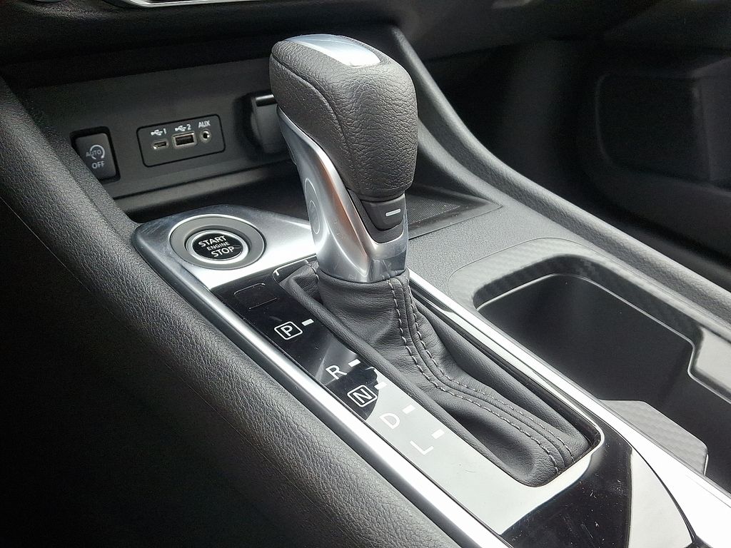 Thumbnail: 2025 Nissan Sentra - 7