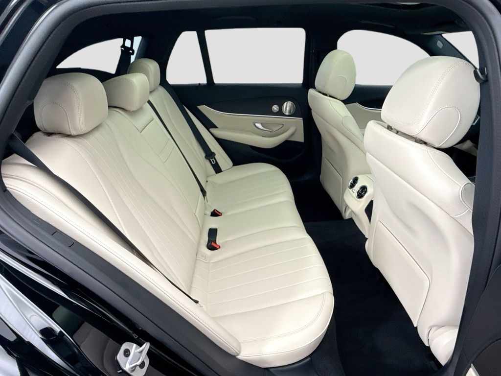 Thumbnail: 2023 Mercedes-Benz E-Class - 23