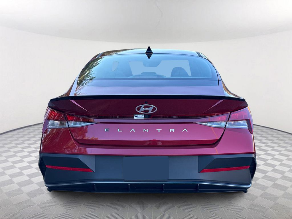2026 Hyundai Elantra SEL Sport - 5