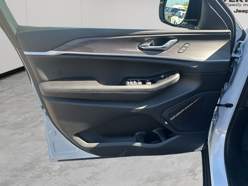 New Car 2025 Jeep Grand Cherokee  Limited For Sale Under $50,000 In Austin, Texas