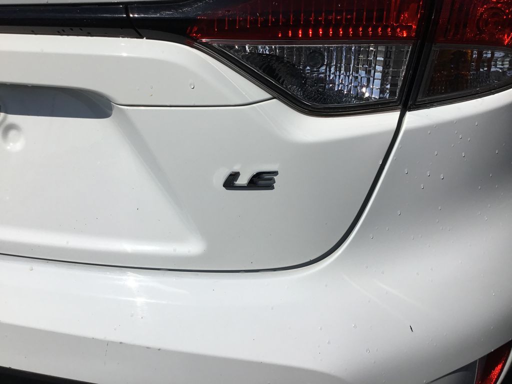 Thumbnail: 2022 Toyota Corolla - 9
