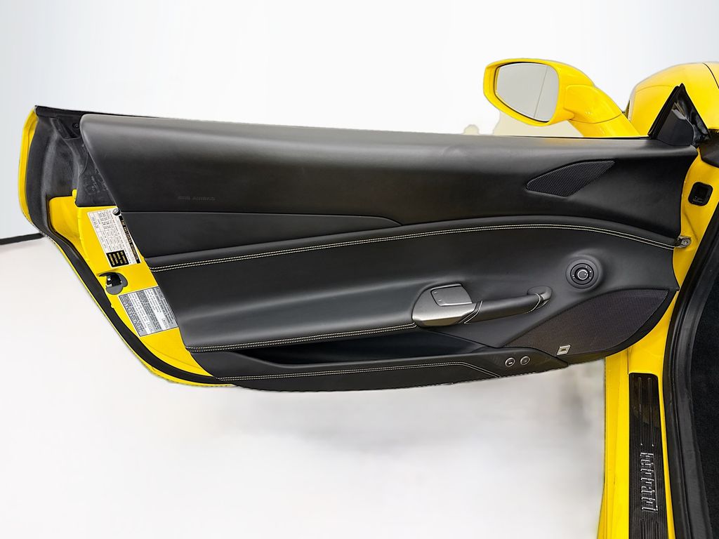 Thumbnail: 2017 Ferrari 488 - 29