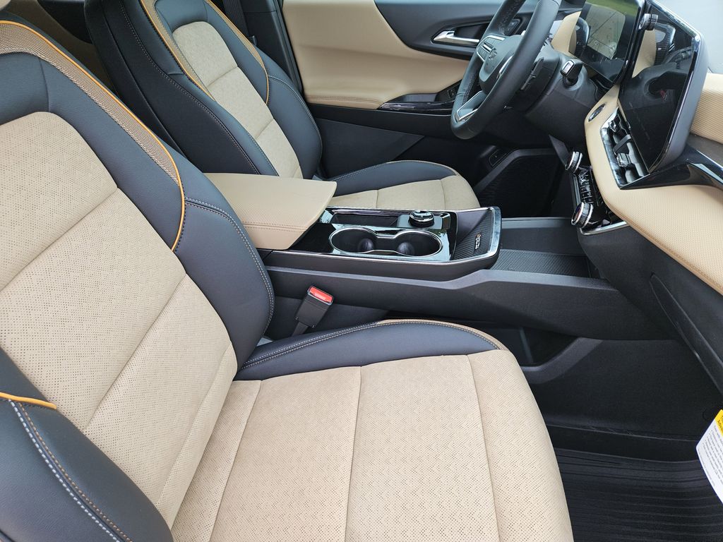 2026 Chevrolet Equinox ACTIV photo 9