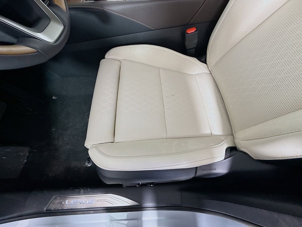 Thumbnail: 2026 Lexus RX - 21