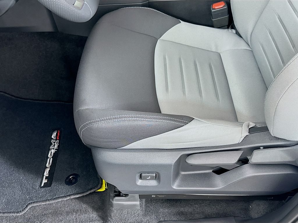 Thumbnail: 2025 Toyota Tacoma - 19