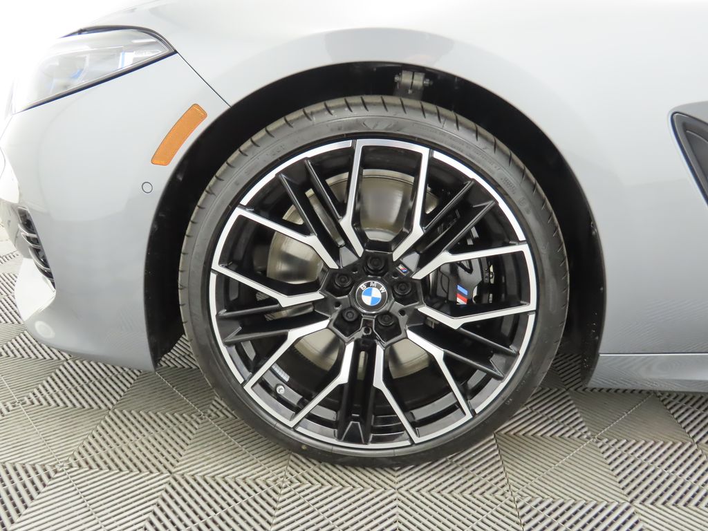 Thumbnail: 2026 BMW 8 Series - 29