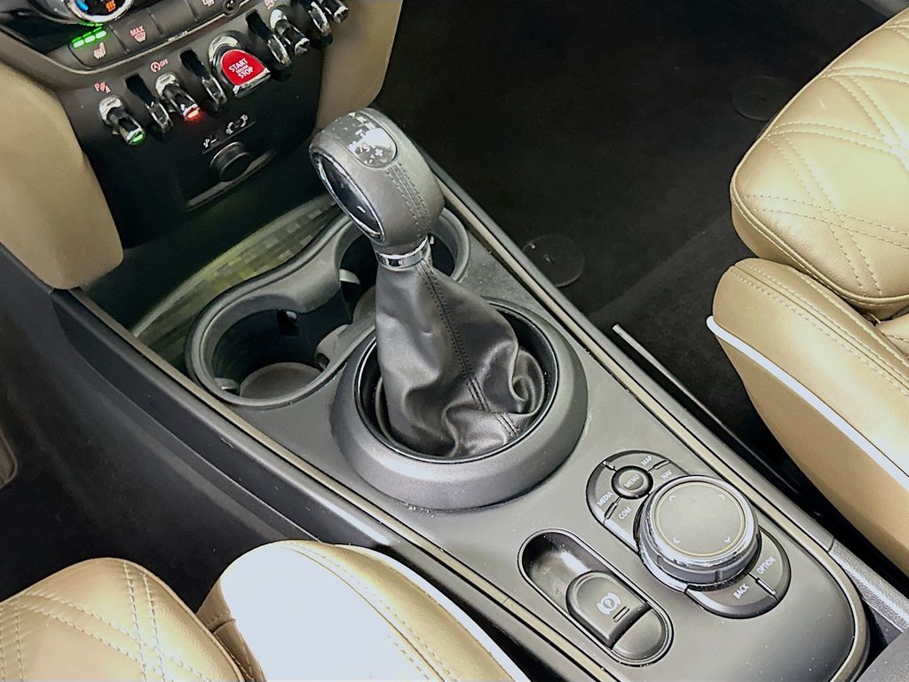 Thumbnail: 2018 MINI Cooper Countryman - 17