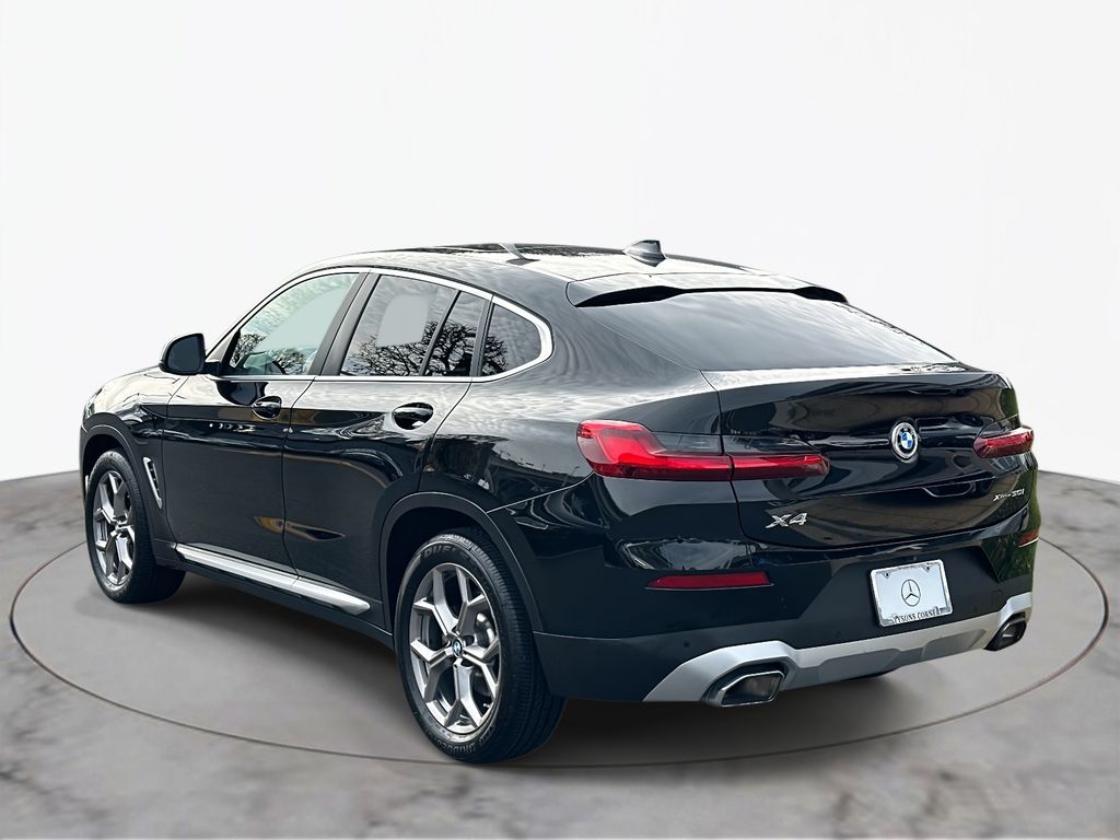 Thumbnail: 2023 BMW X4 - 11