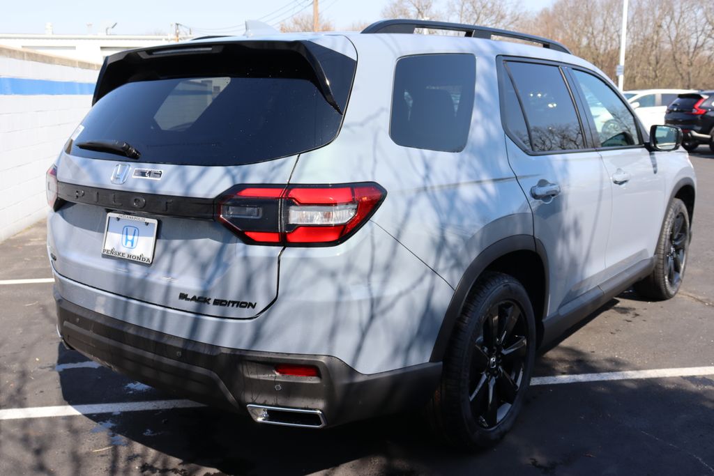 2025 Honda Pilot Black Edition 5