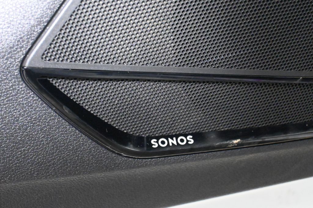 Thumbnail: 2022 Audi Q3 - 29