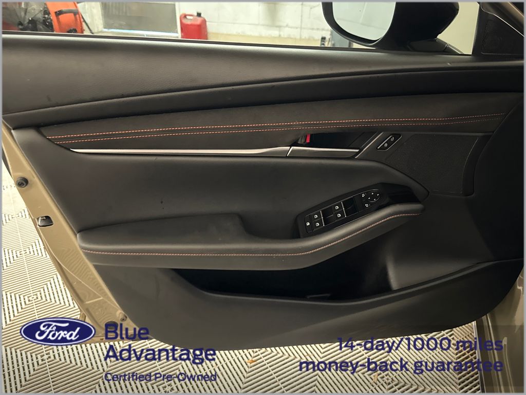 Certified Used 2024 Beige Mazda 2.5 Carbon Turbo image 14