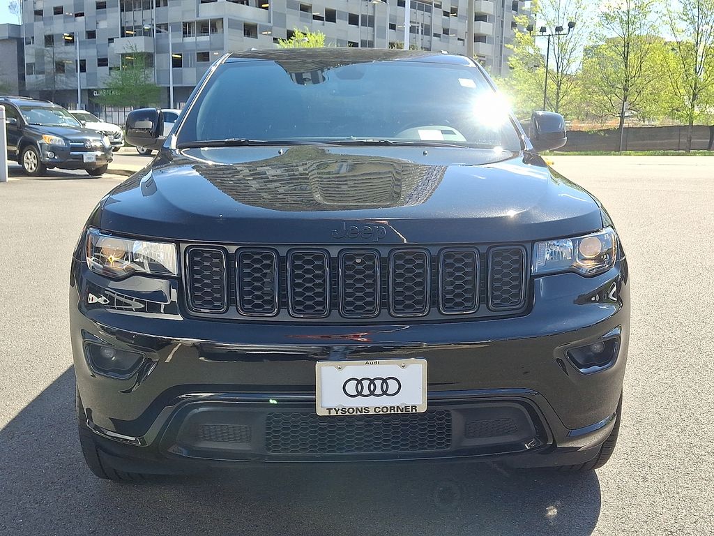 Thumbnail: 2020 Jeep Grand Cherokee - 2