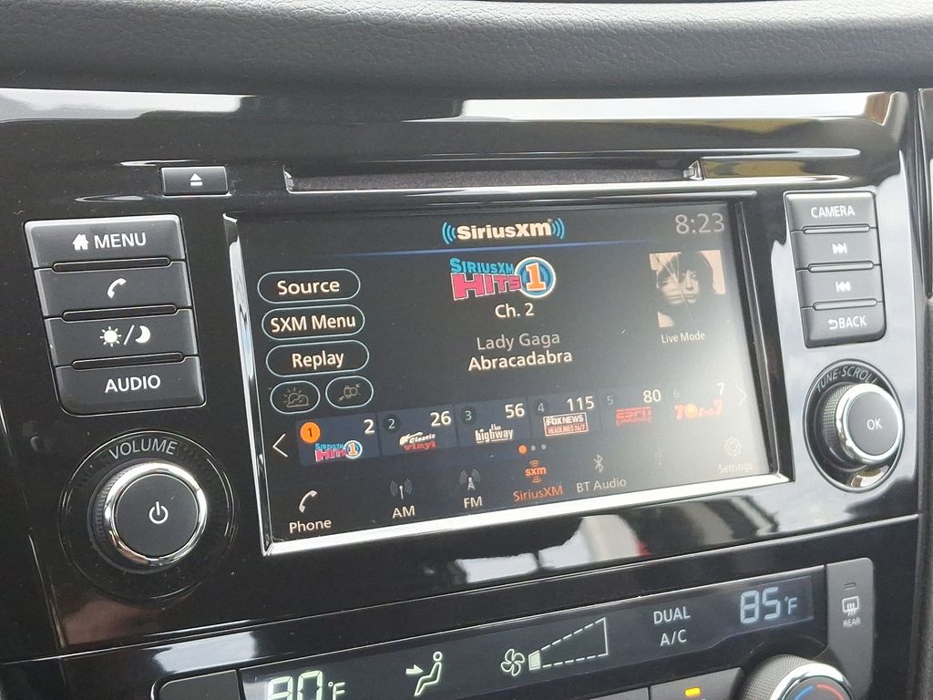2021 Nissan Rogue Sport SV 16