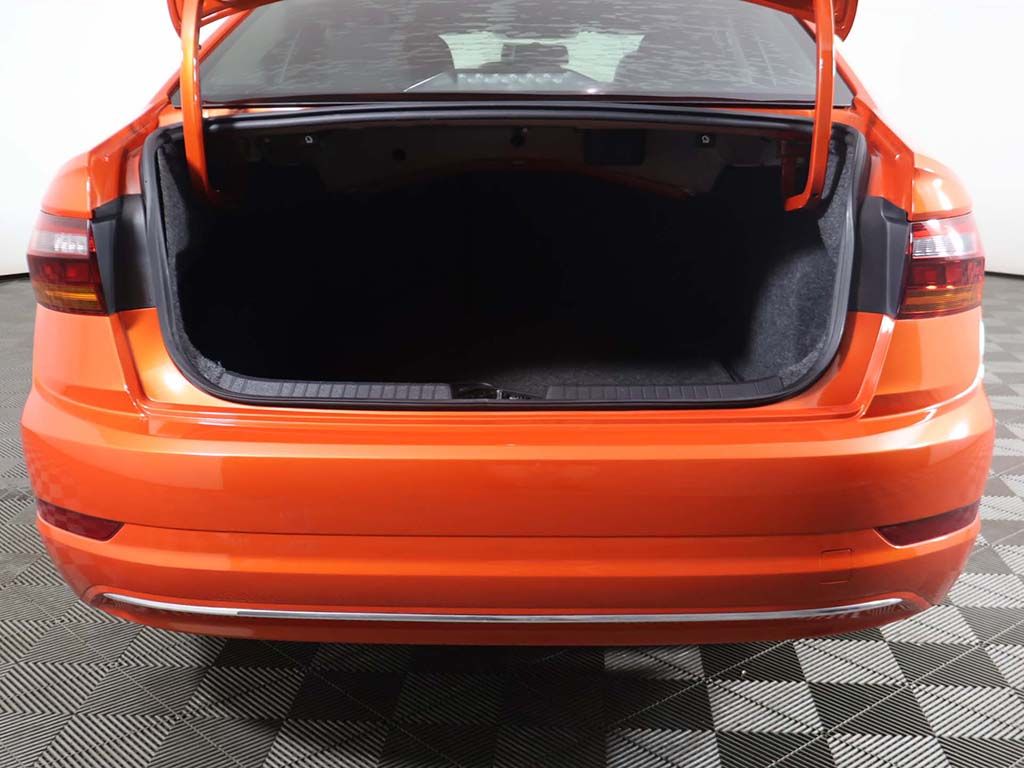 Used 2019 Orange Volkswagen 1.4T S image 12