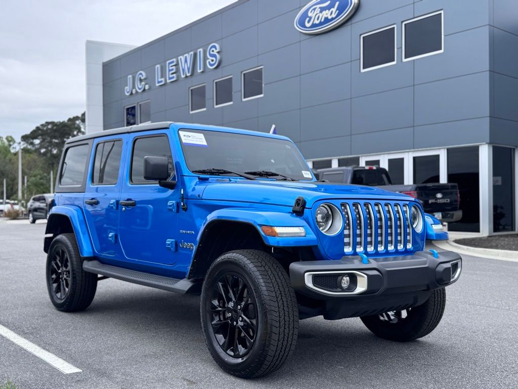 2023 Jeep Wrangler 4xe Sahara 4x4