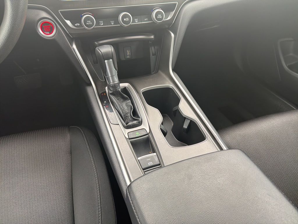 Thumbnail: 2019 Honda Accord - 16